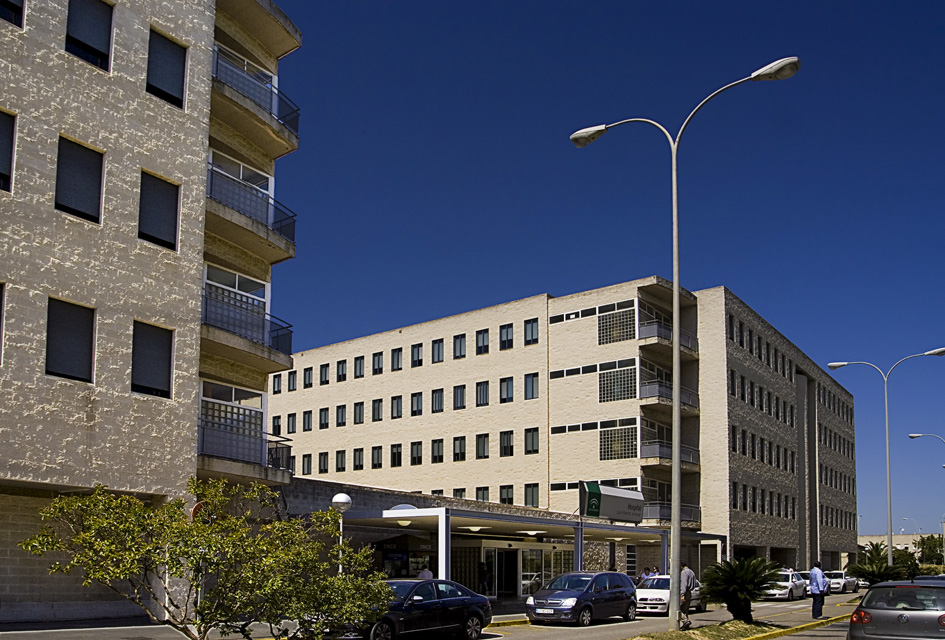 Fachada hospital Juan Ramón Jiménez